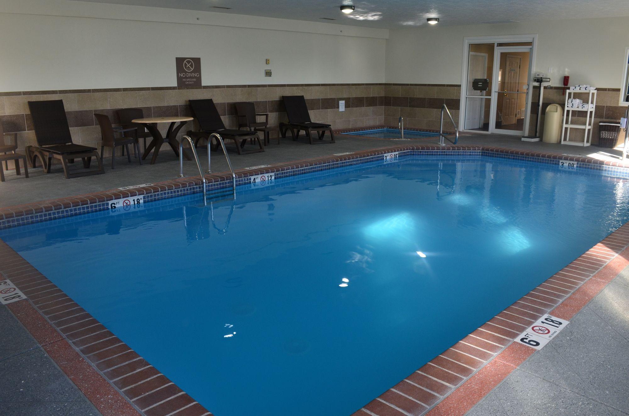 Comfort Inn & Suites Junction City - Near Fort Riley Exteriör bild